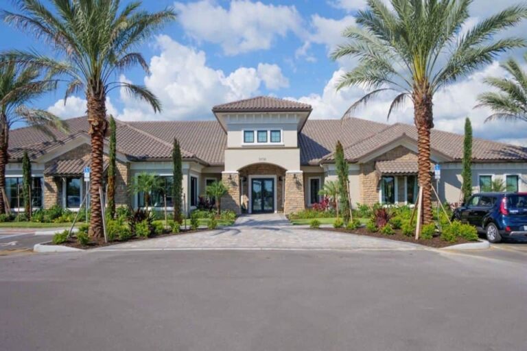 Esplanade at Artisian Lakes Homes in Palmetto, FL - Clubhouse