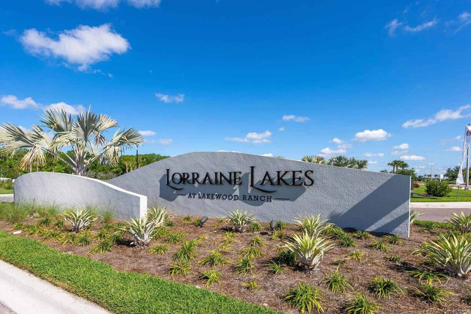 Lorraine Lakes Homes For Sale in Lakewood Ranch, FL