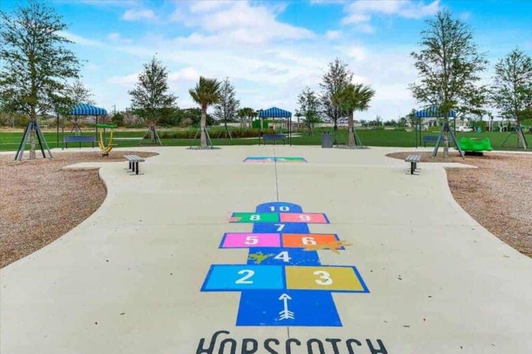 Morgans Glen Homes in Parrish, FL - Hopscotch