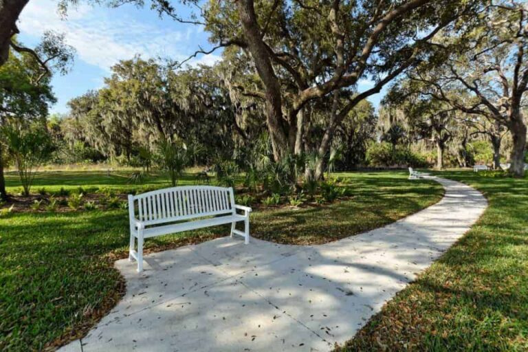 Silverleaf Homes in Parrish, FL - Bench