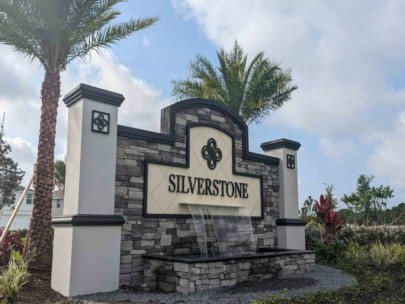 Silverstone Homes in Palmetto, FL - Entrance Sign