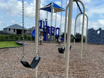 Silverstone Homes in Palmetto, FL - Playground