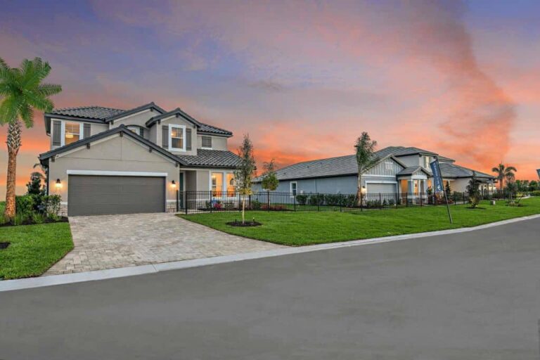 Sweetwater Homes in Lakewood Ranch, FL - House Exterior