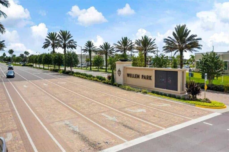 Antigua Homes in Venice, FL - Wellen Park Entrance Sign