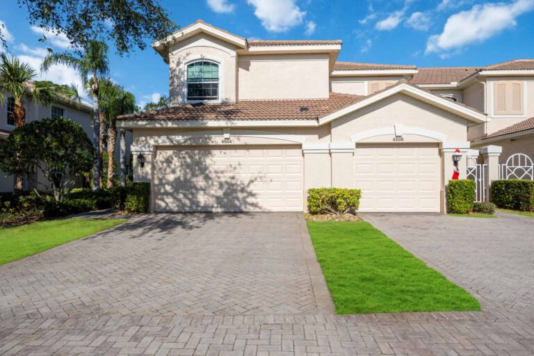 Street view of 4504 Cinnamon Drive on a sunny day.