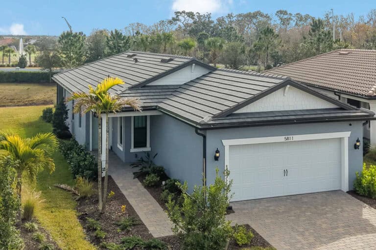 5811 Silverside Pine Court, Bradenton, FL 34211