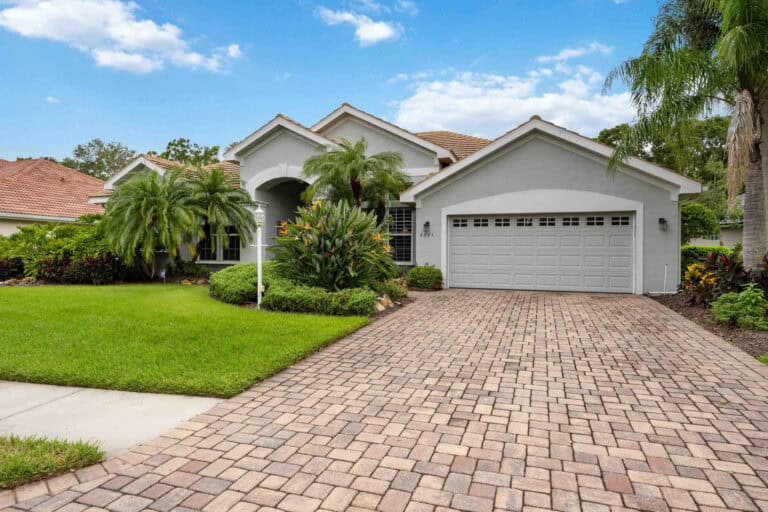 8204 WATERVIEW BLVD, LAKEWOOD RANCH, FL 34202