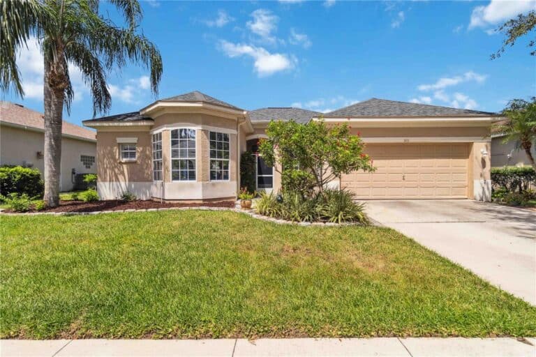 315 36TH STREET NE, BRADENTON, Florida 34208 Home For Sale