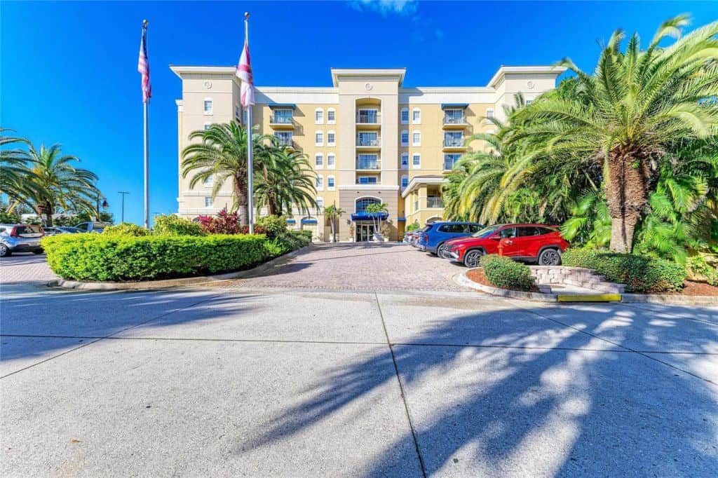 Exterior building of Broadway Promenade in downtown Sarasota, Florida